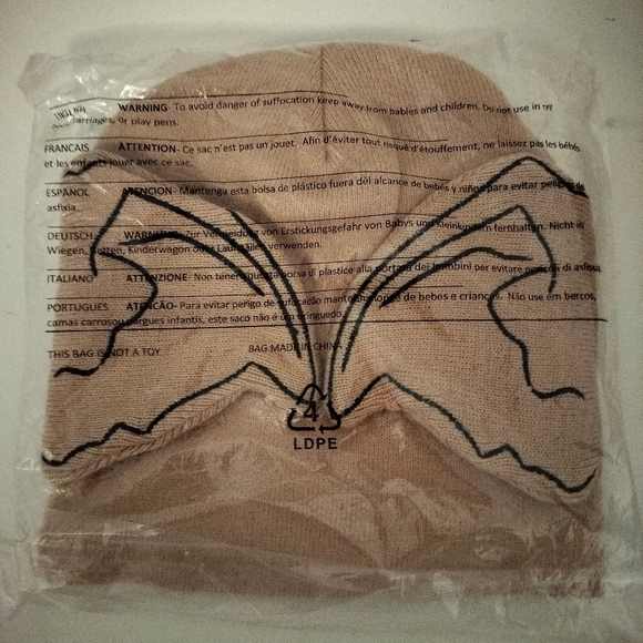 Harry Potter - Dobbie Beanie - Picture 2 of 2